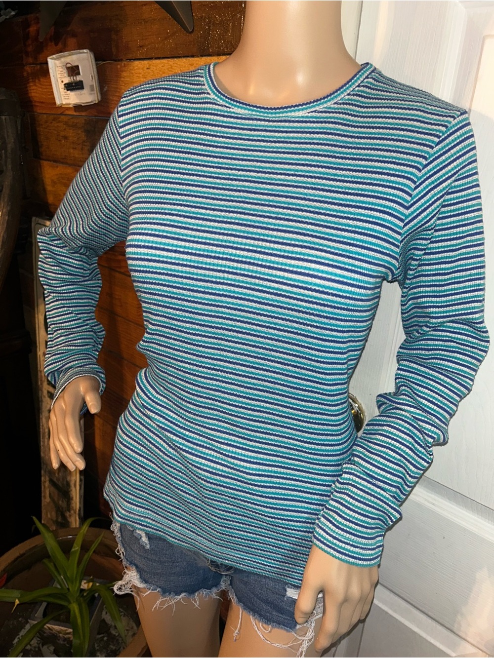 Y2K Faded Glory Striped Long Sleeve Crewneck Top in Teal, Navy & White